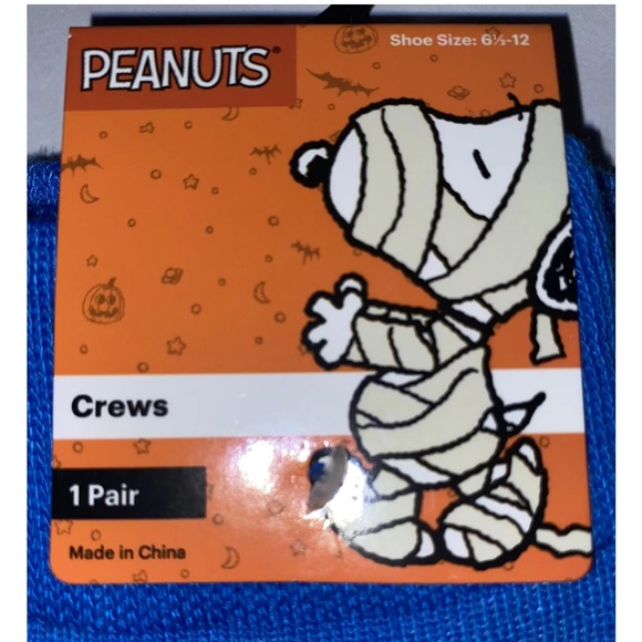 Peanuts Snoopy & Woodstock Crew Socks 2 Pair Men 6.5-12 Black Gray w Pumpkin NEW - Picture 8 of 11